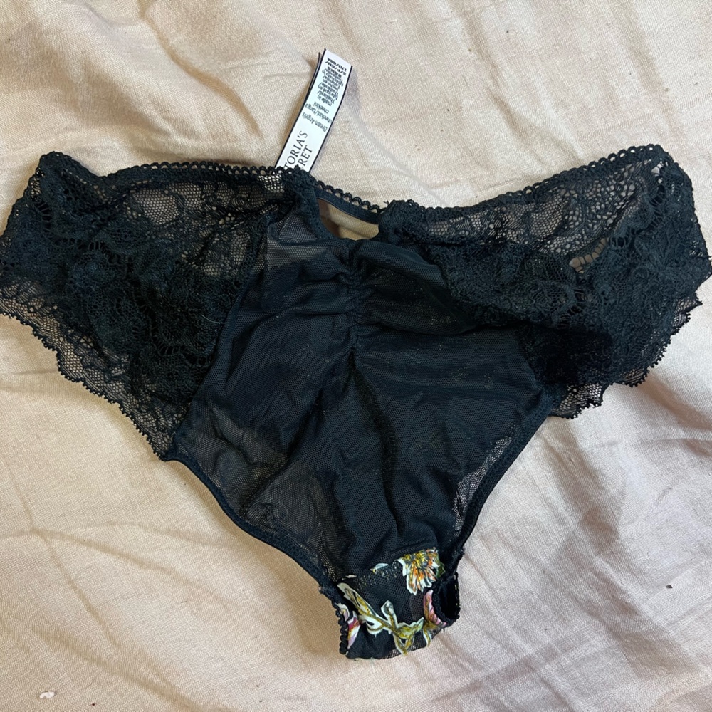 Set: 32b Corset Bra With Size Small Matching Pant… - image 3
